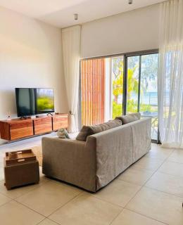 Oceanview Escape - Beachfront Apartment - Grande Gaube - 0