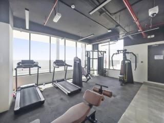 Luxury Studio Apartments at Majestique Residence - Dubai - 4