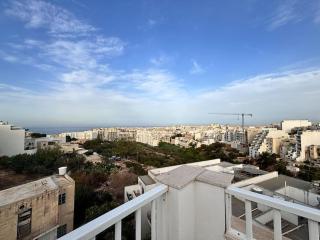 Elegant 2 Bedroom Penthouse St Julians STJ110 - St Julian's - 3
