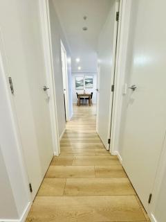 Central City Apartment 'The Olive' - 7