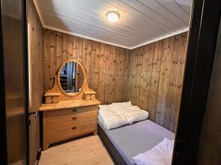 Modern Cozy Cabin Near Langsua National Park - Heggenes - 3