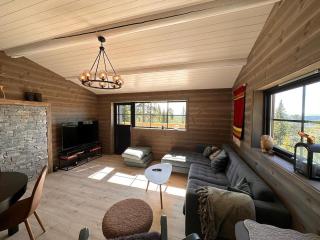 Modern Cozy Cabin Near Langsua National Park - Heggenes - 8