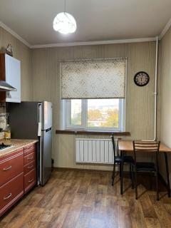 Квартира на Ауэзова-Мынбаева рядом со станцией метро, от 2х ночей - 4