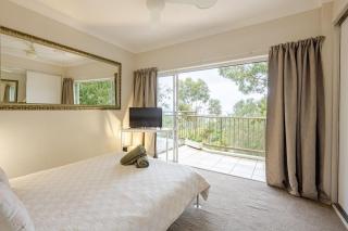 Hidden Escape with Stunning Ocean Views - Gold Coast - 3