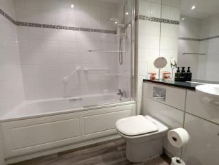 Parkgate 2 bed, private parking, Rosyth M90 - 6