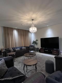 Villa in Yas Island , Abu Dhabi - Yas Island - 1