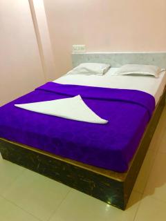 Royal Guest House - Mysore - 8