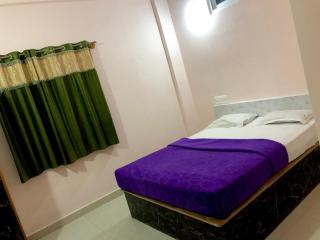 Royal Guest House - Mysore - 4