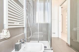 Easylife - Moderno e climatizzato in Cadorna FN - Milan - 4