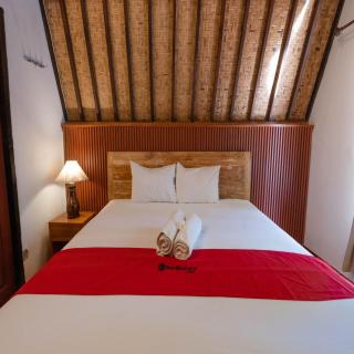 RedDoorz at Ocean 2 Gili Trawangan - Gili Trawangan - 4