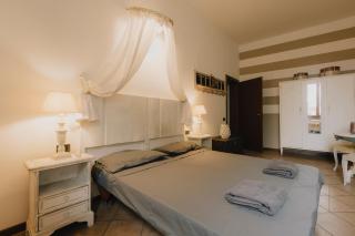 Piazza Erbe Luxury Apartment - 5