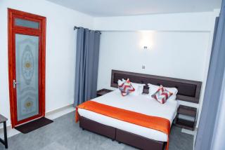 Eliper Hotel - - 3