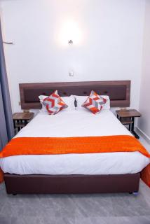 Eliper Hotel - - 4