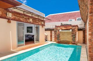 Balinese 3BR Pool Villa Freya, Spacious Courtyard, 70 m from Stay Wellbeing & Lifestyle - Ban Saiyuan (1) - 7