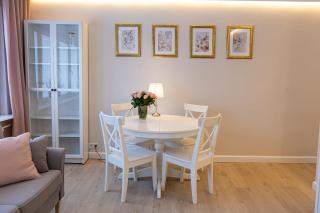 Przytulny Apartament obok Jasnej Góry by Noclegi Renters - Częstochowa - 4