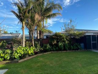 Coastal Comfort on Cook Drive - Whitianga - 9