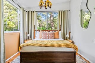 Deodar Cottage Amid Century Old Trees - Wentworth Falls - 4