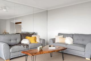 Mountain View Hideout with Stargazing Telescope - Wentworth Falls - 4