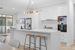Blissful Direct Beach Access Pet-Friendly - Blue Bay - 4