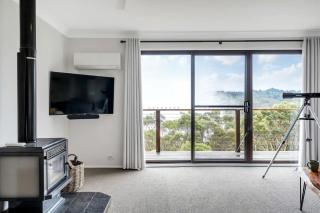 Mountain View Hideout with Stargazing Telescope - 6