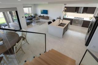 Beautiful Beach House - 5