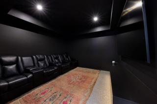 Pet friendly Luxury stay walk to beach - 5