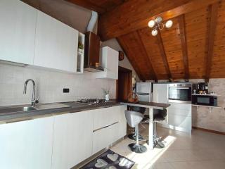 S&M APARTMENTS - Splendida Mansarda in Legno Nova Milanese - Monza - Nova Milanese - 4