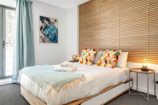Eclectic Perfectly Positioned Apartment - Sydney - 6