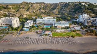 Blue Sea Beach Resort - 8
