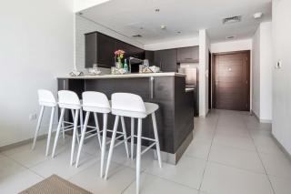 Frank Porter - Panoramic Tower - 1