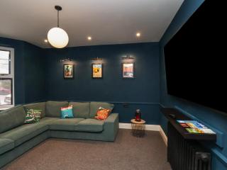 23 Trafalgar Square - Scarborough - 6