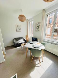 Appartement Lumineux & Confortable - Saint-Quentin - 0