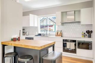 Cosy Modern Mountain Getaway Katoomba - 7