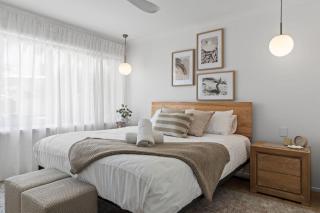 Exquisite Beachside Luxury Resort Style Pool - Wamberal North - 9