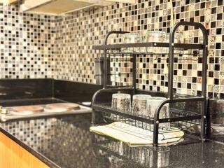 Pool View 1BR 2-4 Guests, 5 mins to Mall of Asia - Manila - 1