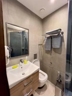 Compass Travel - - 4