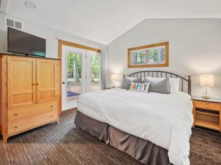 658 Disciples Village Condo - 2