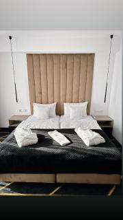 Villa Posh All Suites Hotel & SPA - Międzywodzie - 5