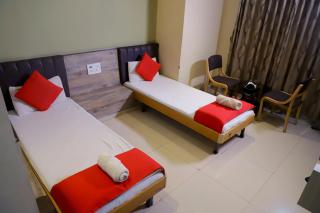 Hotel Mansi - Vapi - 9