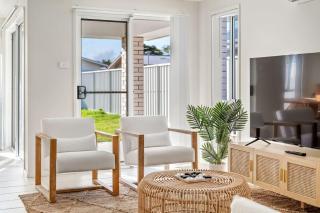 Sea La Vie One 400m to waters edge - 4