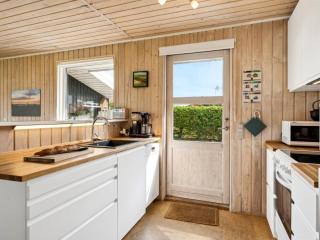 Holiday Home Mirkka - 200m from the sea by Interhome - Glesborg - 7