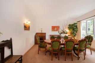 5 Bed Home with Private Parking - 25 Mins To Central London - Cockfosters - 9