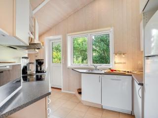 Holiday Home Nashota - 600m from the sea by Interhome - Marielyst - 4