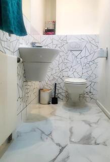 Une chambre à Paris 20eme avec un petit jardin - París - 4