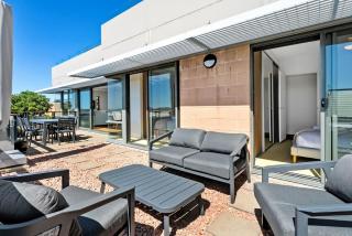 Sea View Retreat Ocean Views, Pool & Spa - 0