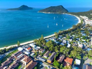 The Nest Luxury Apartment 100m to the Beach - Shoal Bay - 0