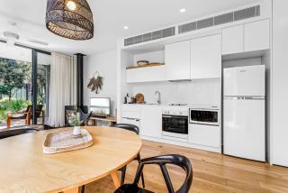 Privately Managed Villa 13 Bangalay Luxury Villas - Shoalhaven Heads - 2