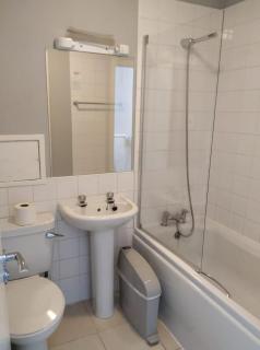 Citi Hotel Aberdeen - Aberdeen - 6
