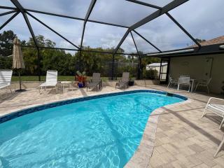 Beach Retreat - Englewood - 5