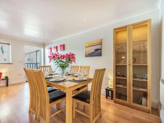3 Bed in Freshwater East FB277 - Hodgeston - 5